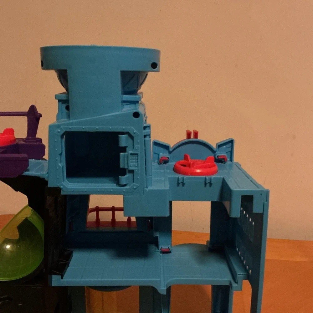 2015 Mattel Fisher Price Imaginext DC Super‎ Friends Daily Planet Playset